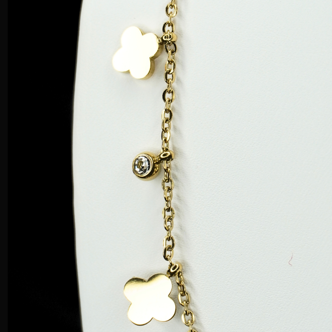 GOLD CLOVER LEAF NECKLACE